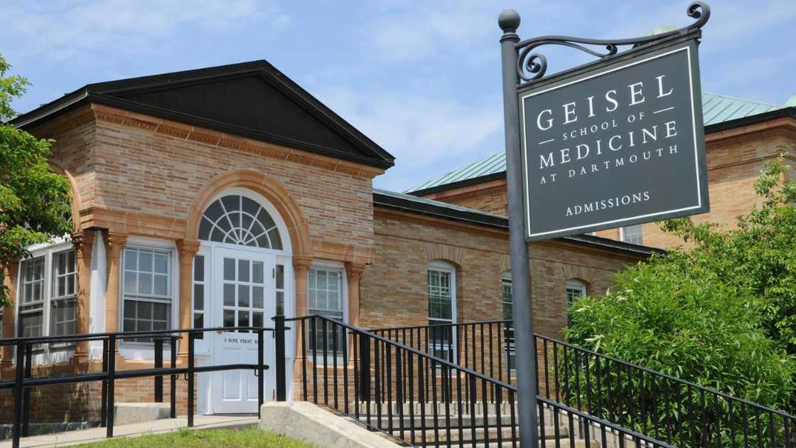 The Geisel School of Medicine Admissions Building