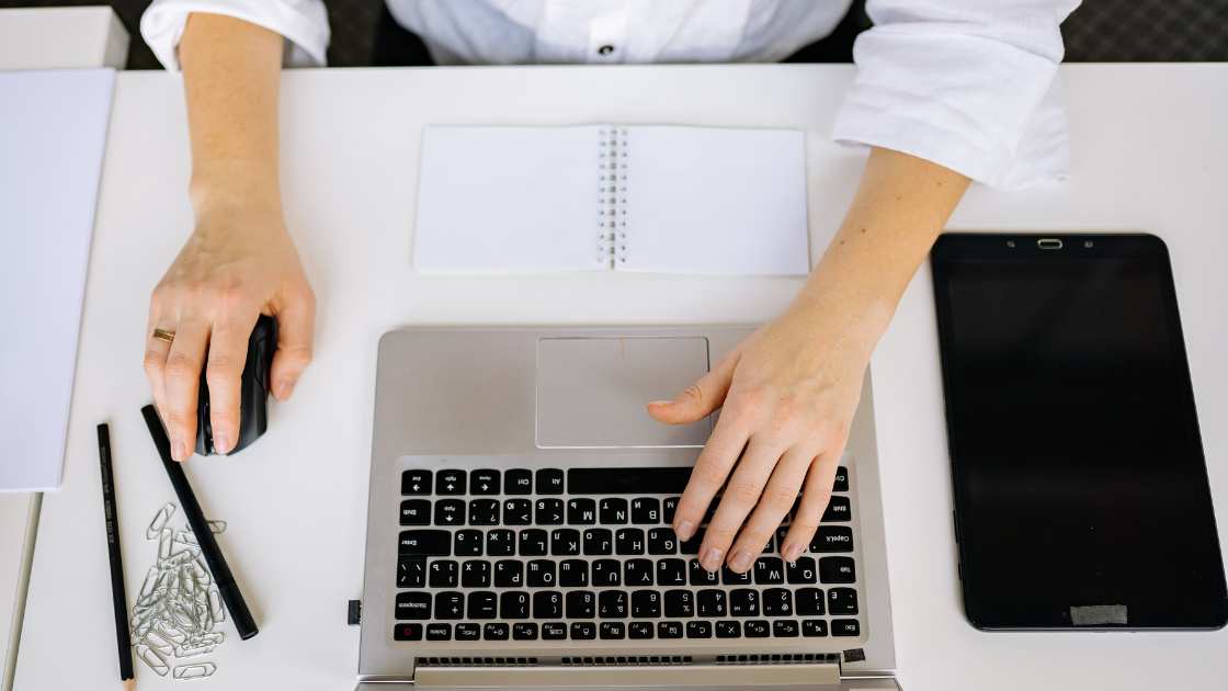 Law School Letters of Recommendation: Expert Guidance and Samples