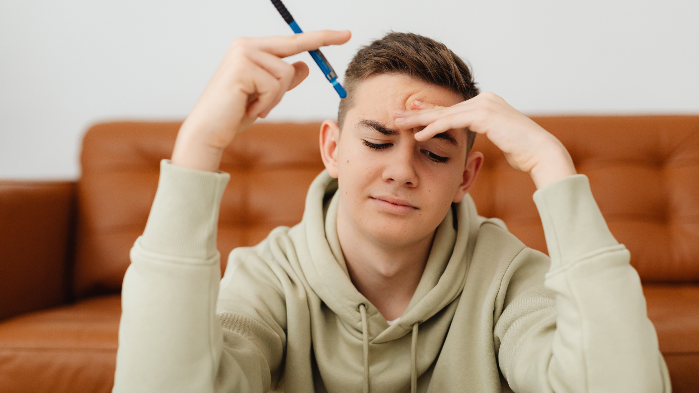 Student deciding on right college major for law school